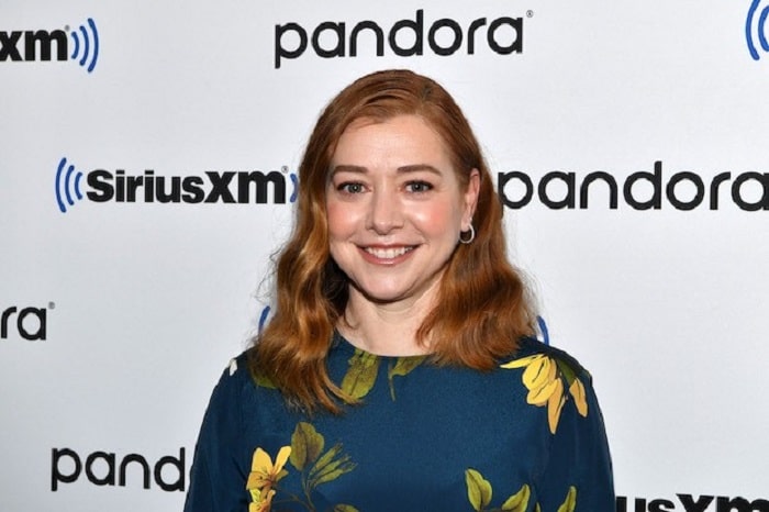 Alyson Hannigan's Massive Net Worth - See Her House in California and Charity